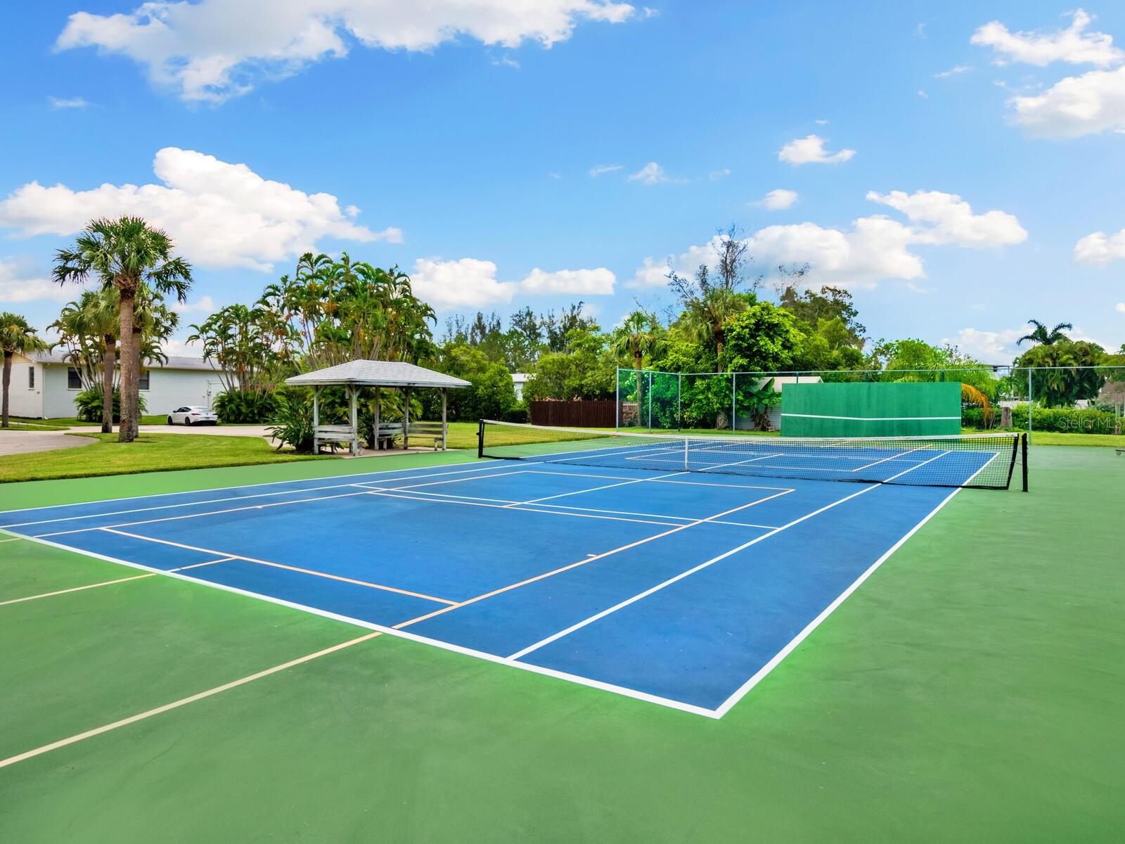 Image 40 of 54 For 4212 126th Street W 409