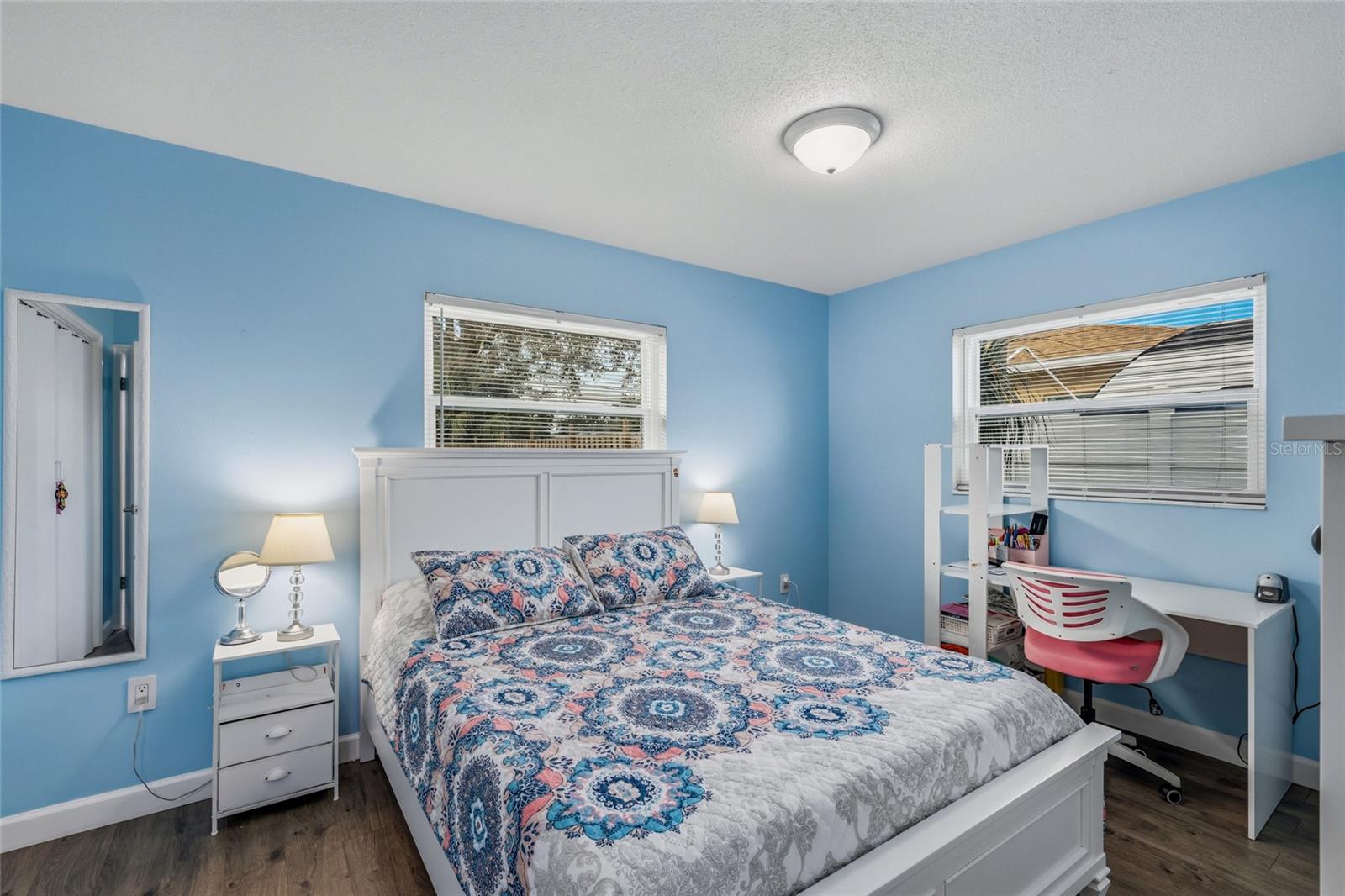 Image 37 of 44 For 2411 Ridge Avenue