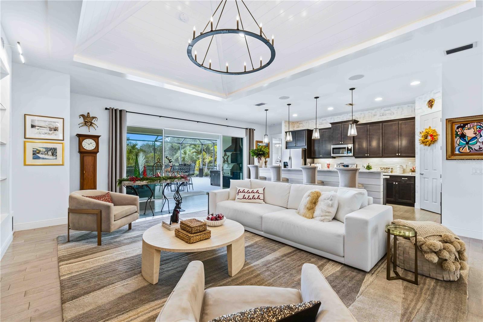 Image 14 of 66 For 7071 Tamworth Parkway