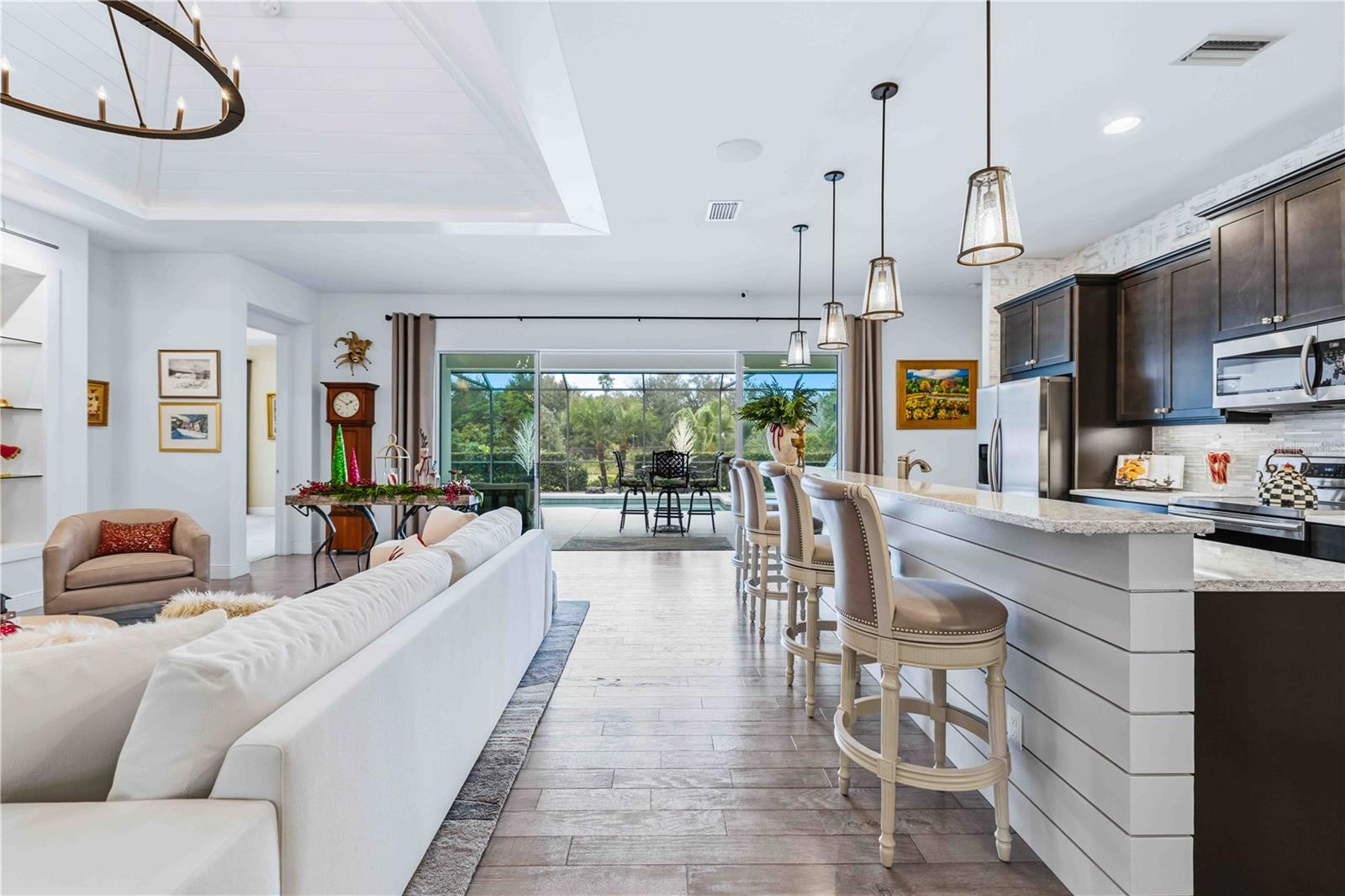 Image 22 of 66 For 7071 Tamworth Parkway