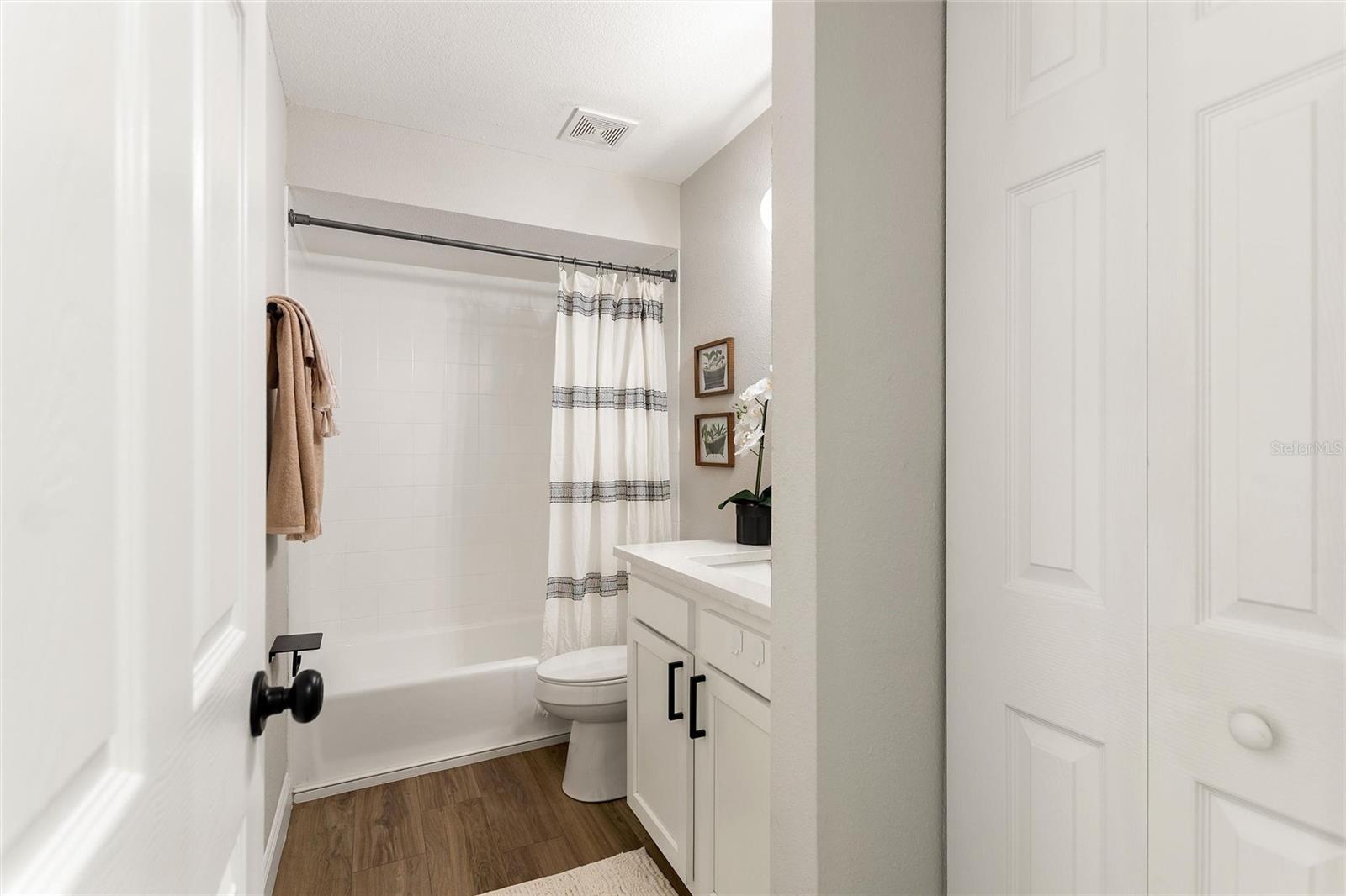 Image 20 of 26 For 7794 Williams Avenue