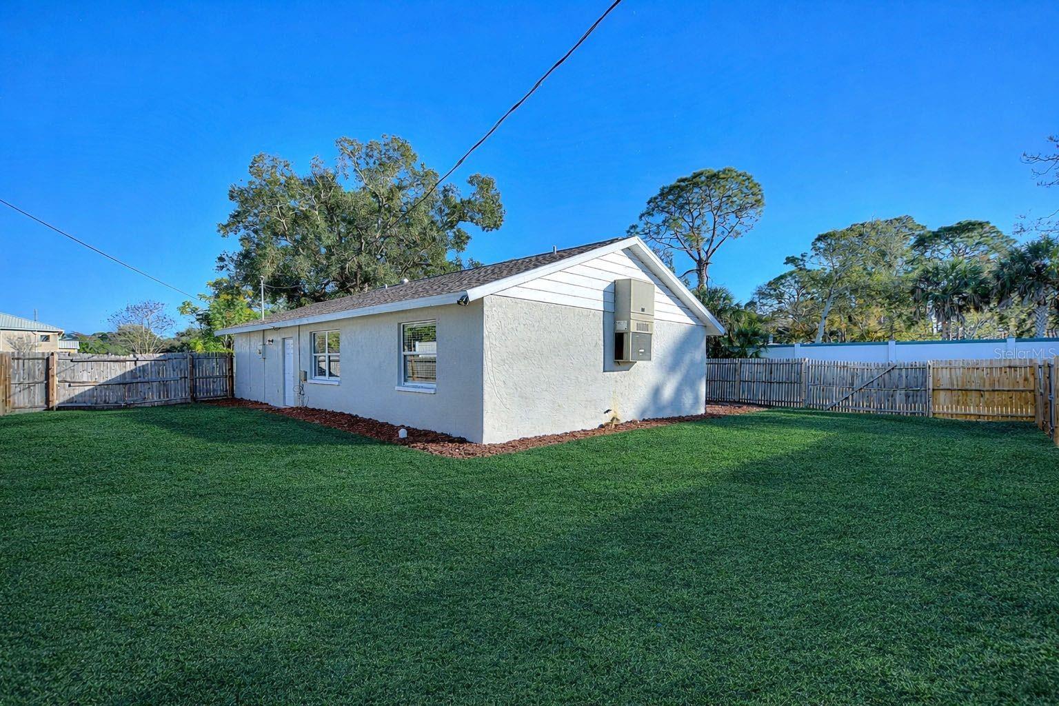 Image 4 of 26 For 7794 Williams Avenue