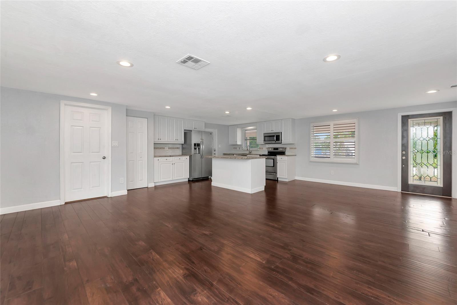 Image 5 of 35 For 2707 Bigelow Dr