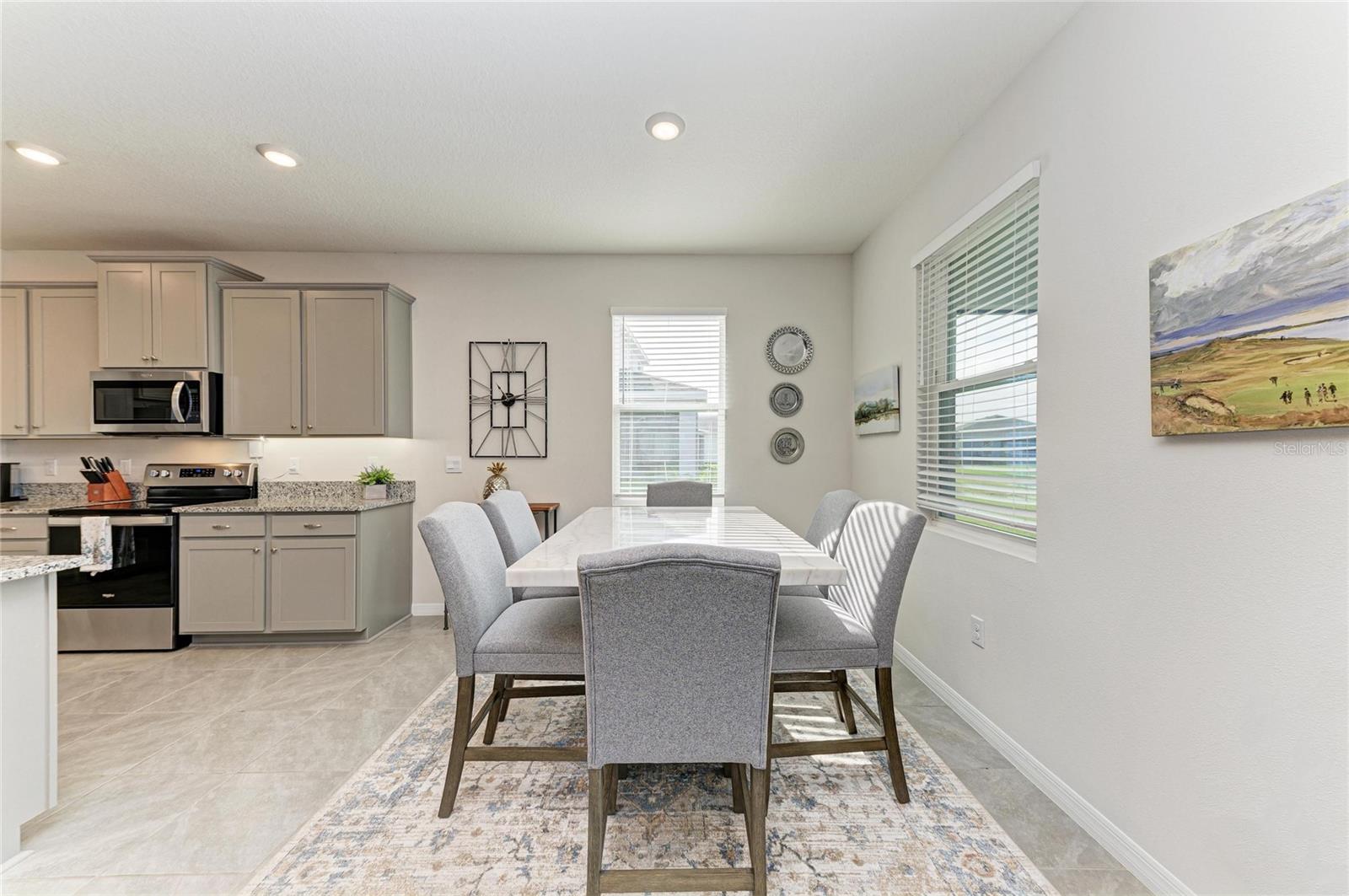 Image 17 of 55 For 15912 5th Avenue E