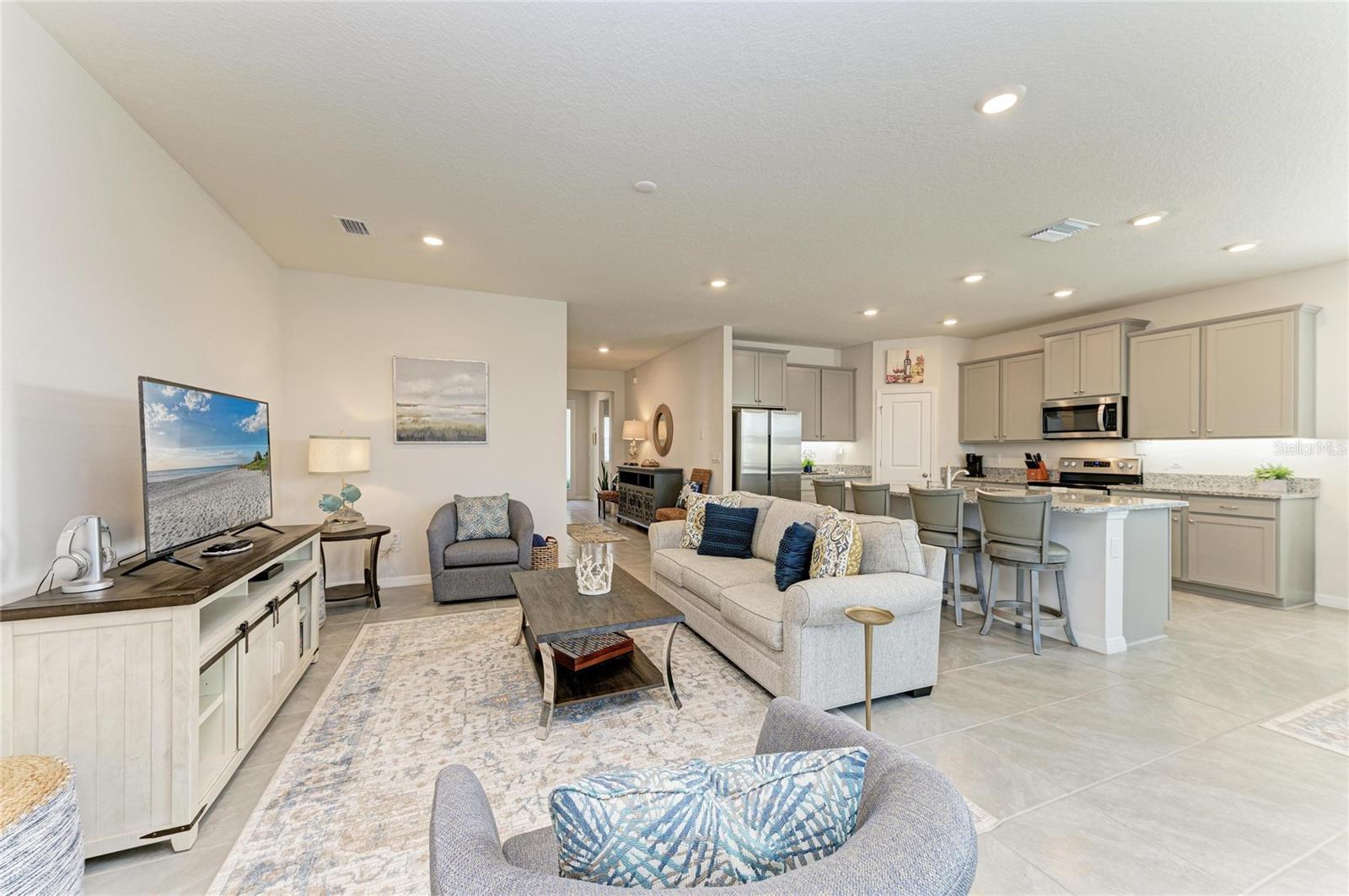 Image 2 of 55 For 15912 5th Avenue E