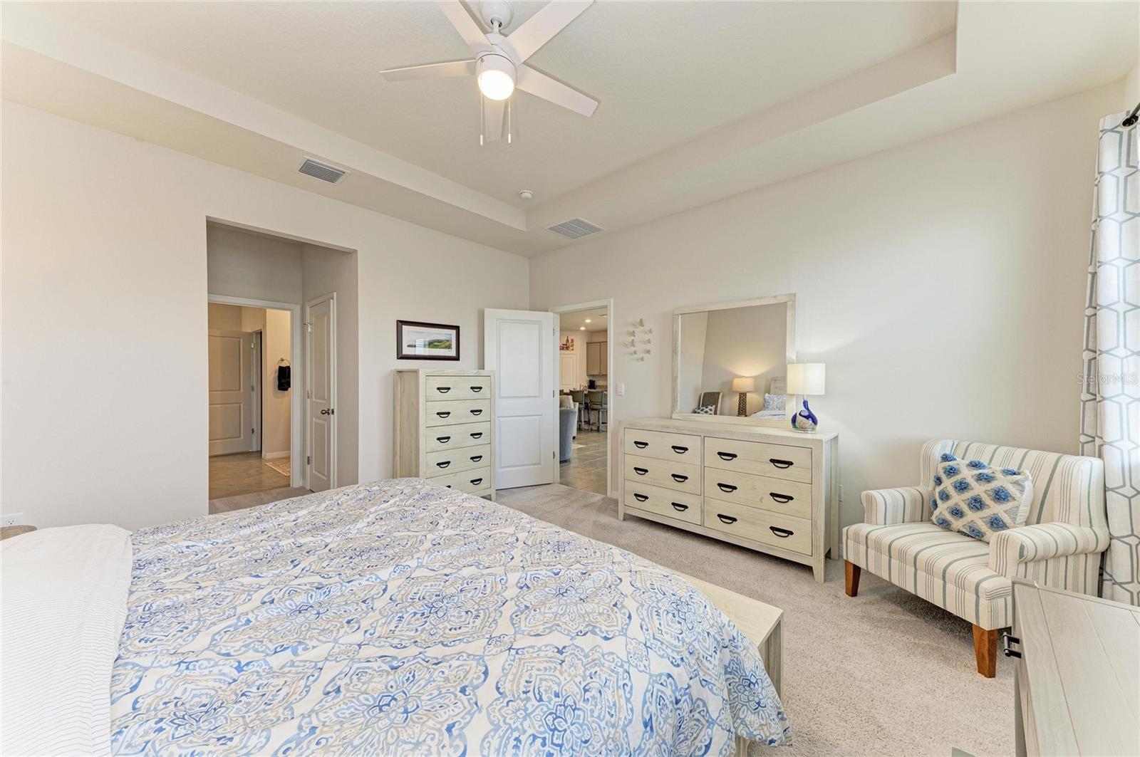 Image 27 of 55 For 15912 5th Avenue E