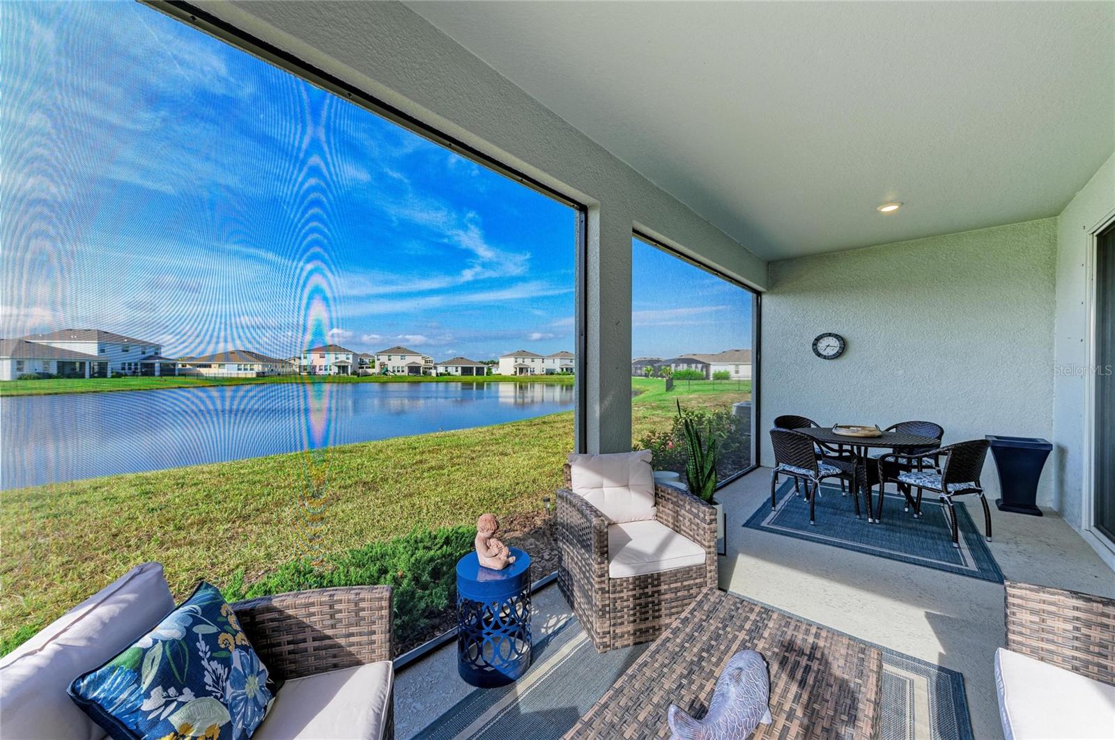 Image 42 of 55 For 15912 5th Avenue E