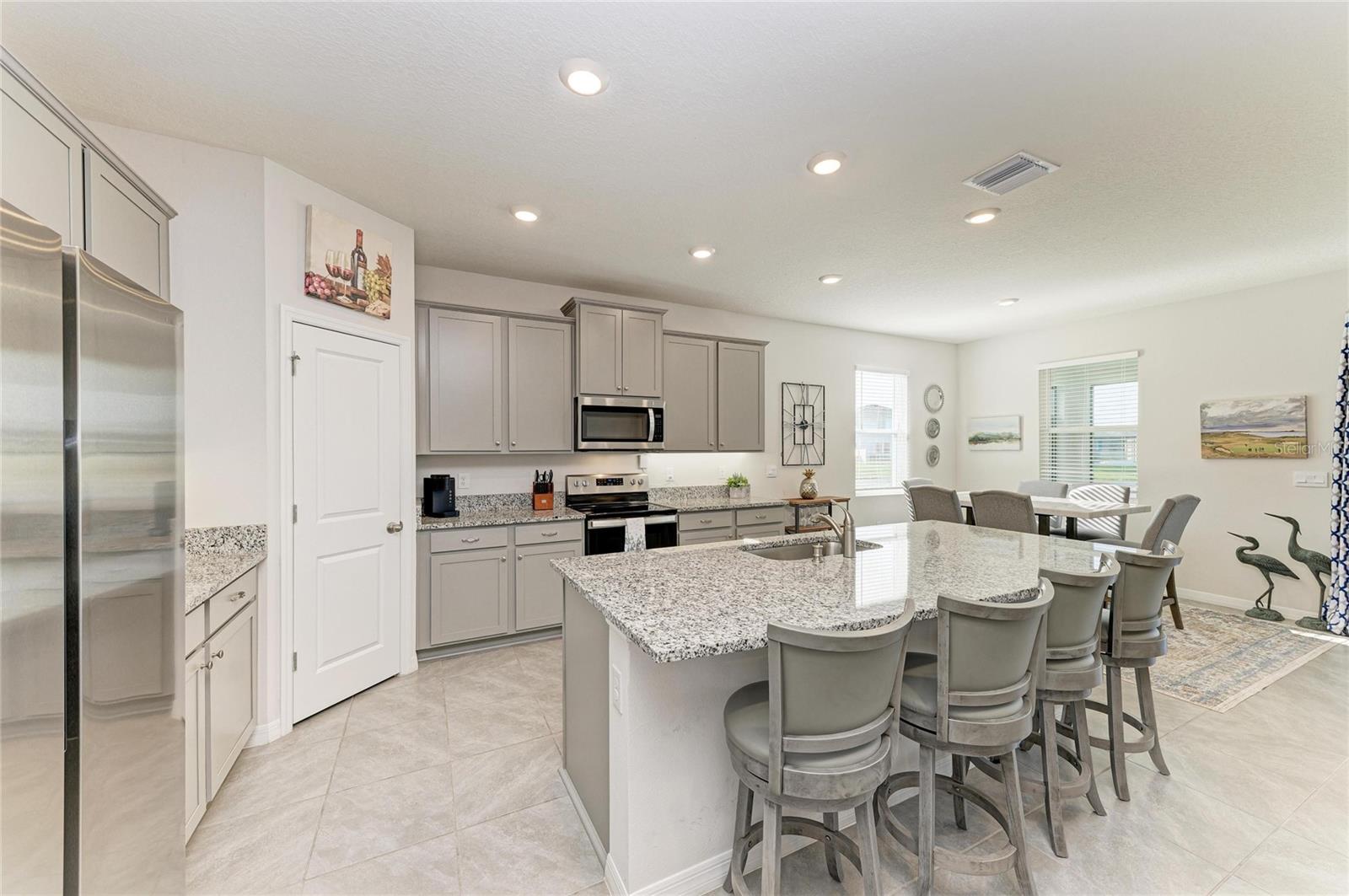 Image 5 of 55 For 15912 5th Avenue E