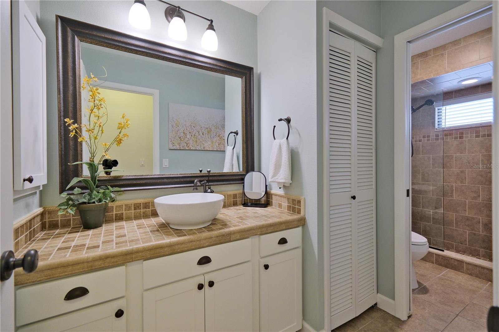 Image 22 of 50 For 3605 Avenida Madera  A