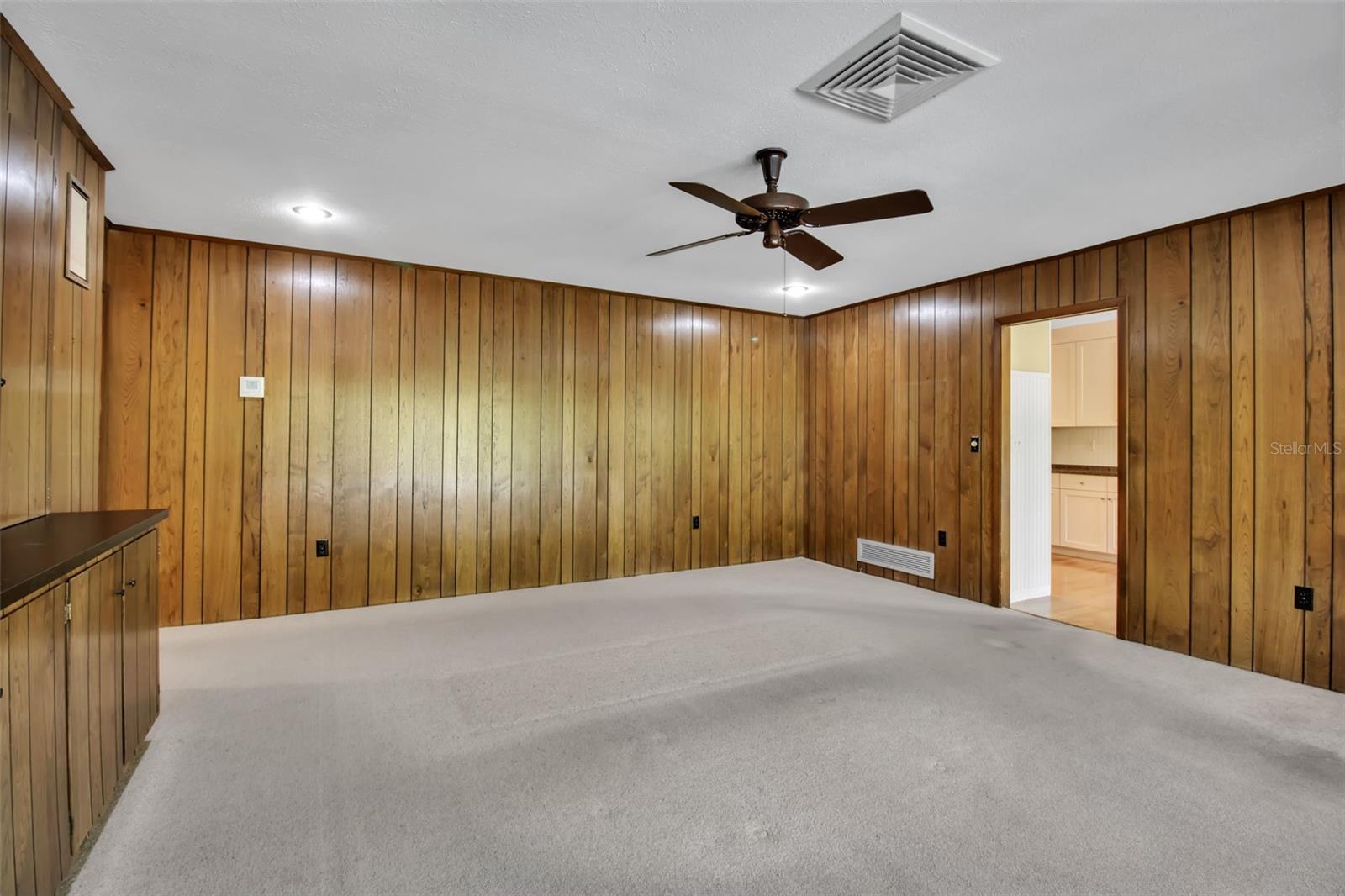 Image 27 of 87 For 509 Spoonbill Way