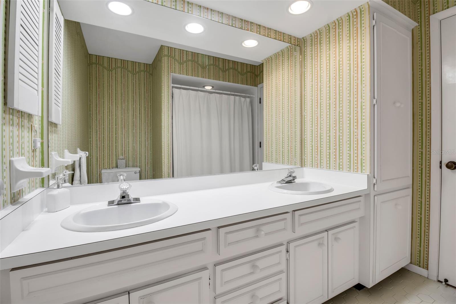 Image 34 of 87 For 509 Spoonbill Way