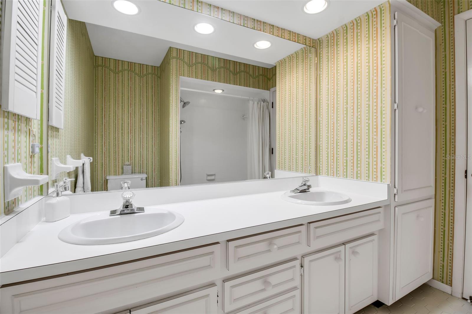 Image 35 of 87 For 509 Spoonbill Way