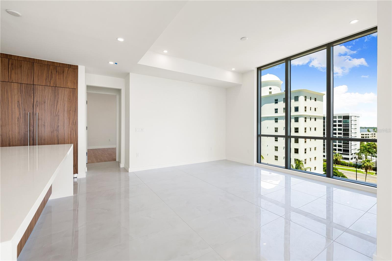 Image 15 of 48 For 111 Golden Gate Point 602