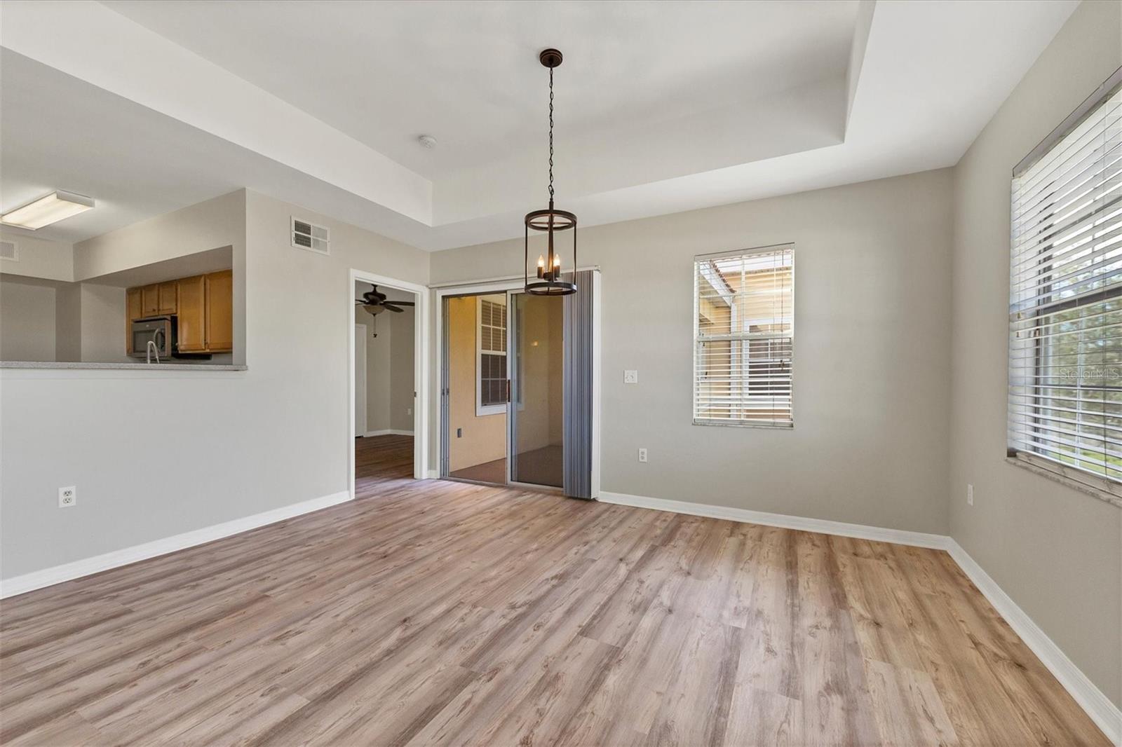 Image 11 of 35 For 1185 Villagio Circle 208