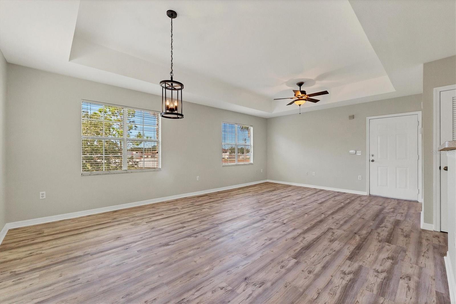 Image 7 of 35 For 1185 Villagio Circle 208