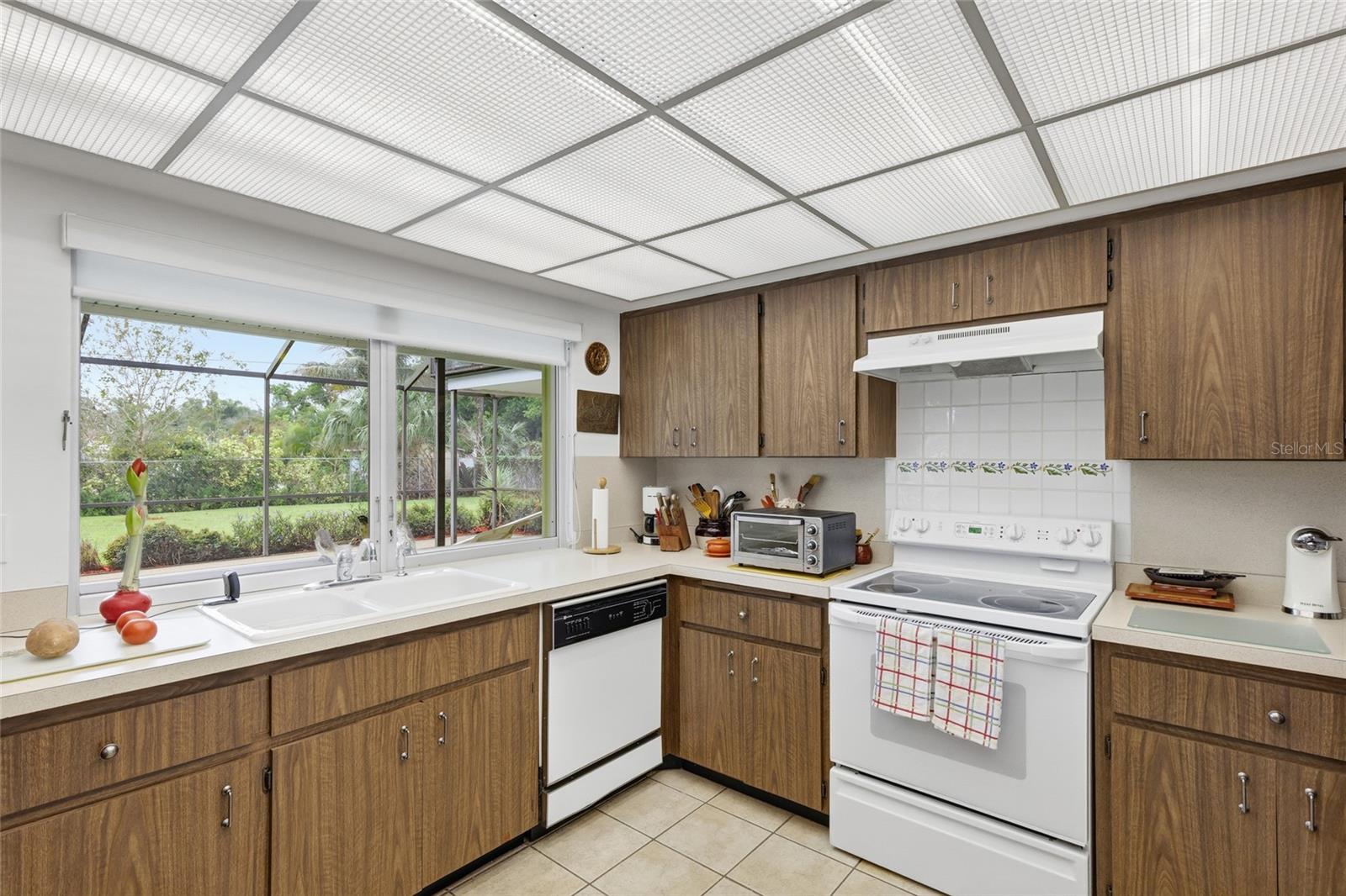 Image 16 of 32 For 5405 7th Avenue Drive W