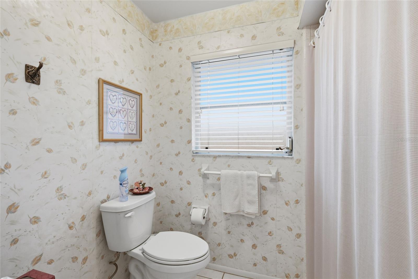 Image 22 of 32 For 5405 7th Avenue Drive W