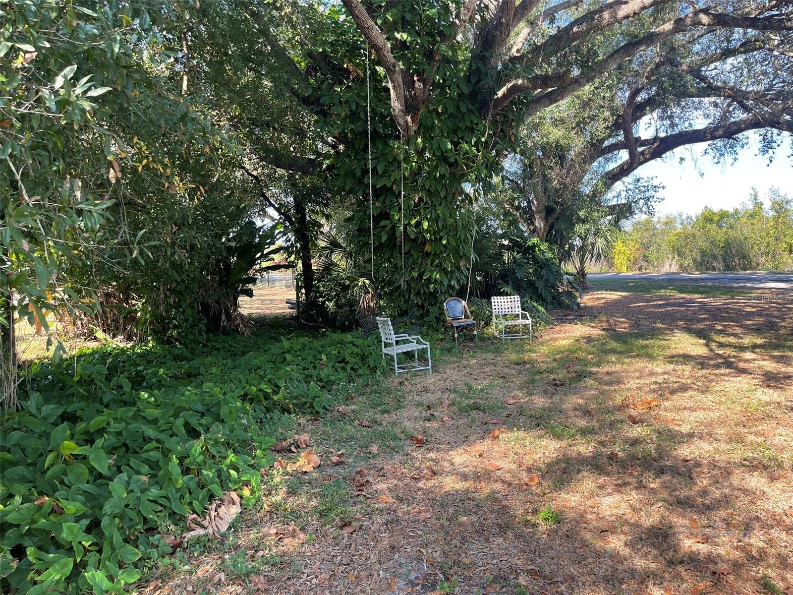 Image 10 of 38 For 2089 Airport Estates Street