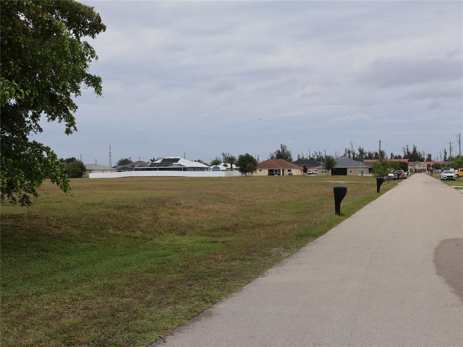 Image 3 of 3 For 1321 21st Avenue