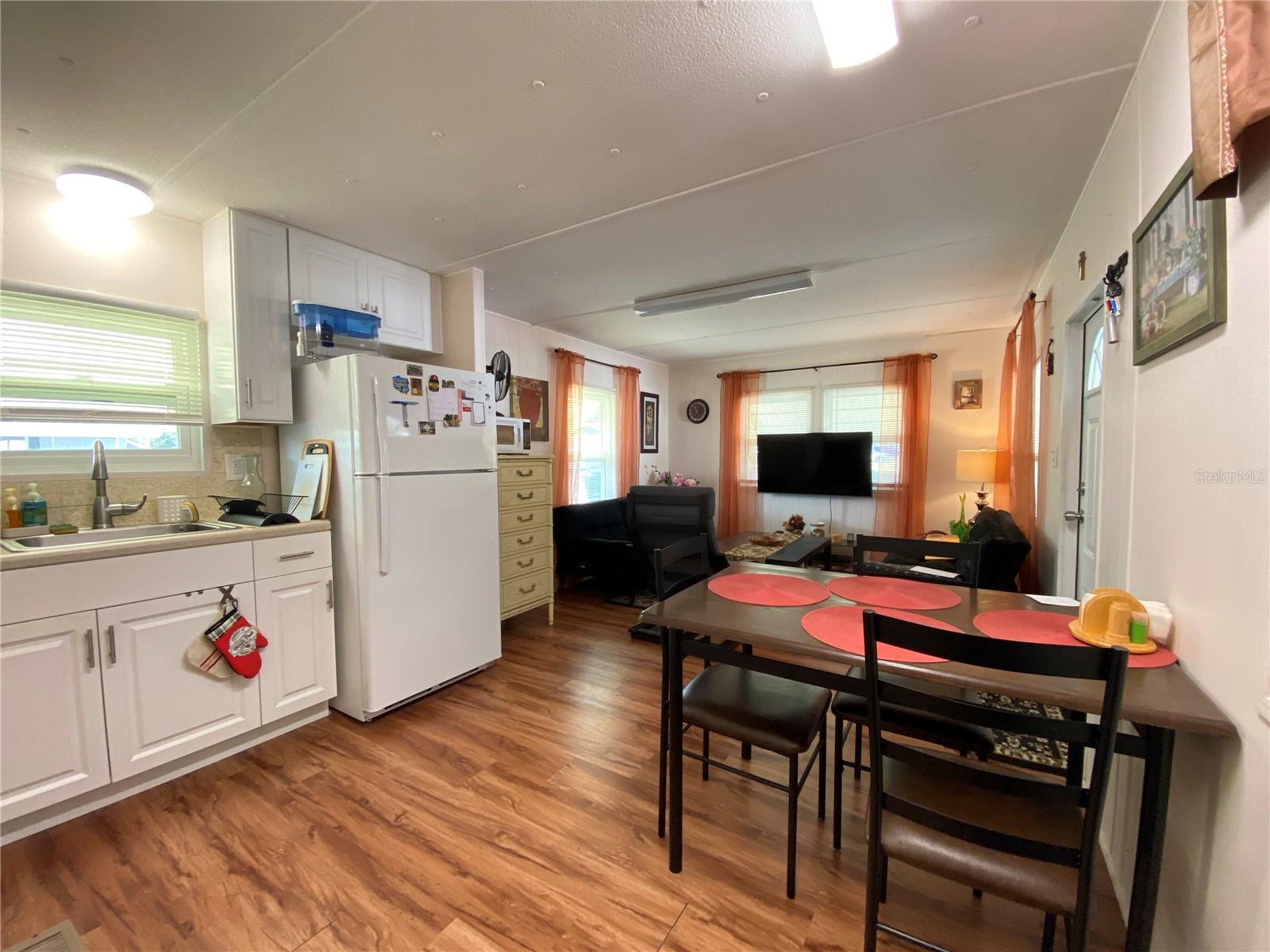 Image 15 of 34 For 2511 18th Street W