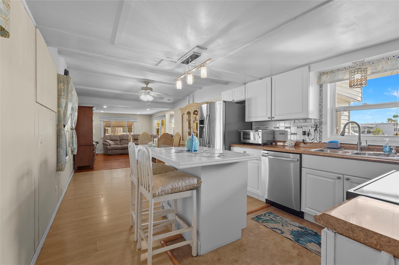 Image 19 of 83 For 4949 Brae Burn Avenue