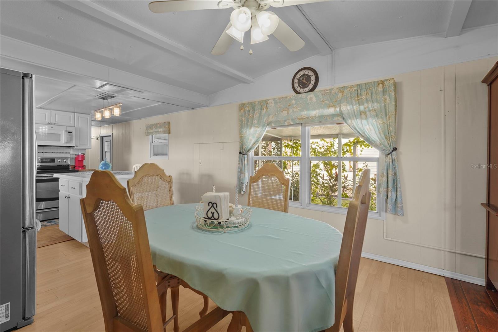 Image 21 of 83 For 4949 Brae Burn Avenue