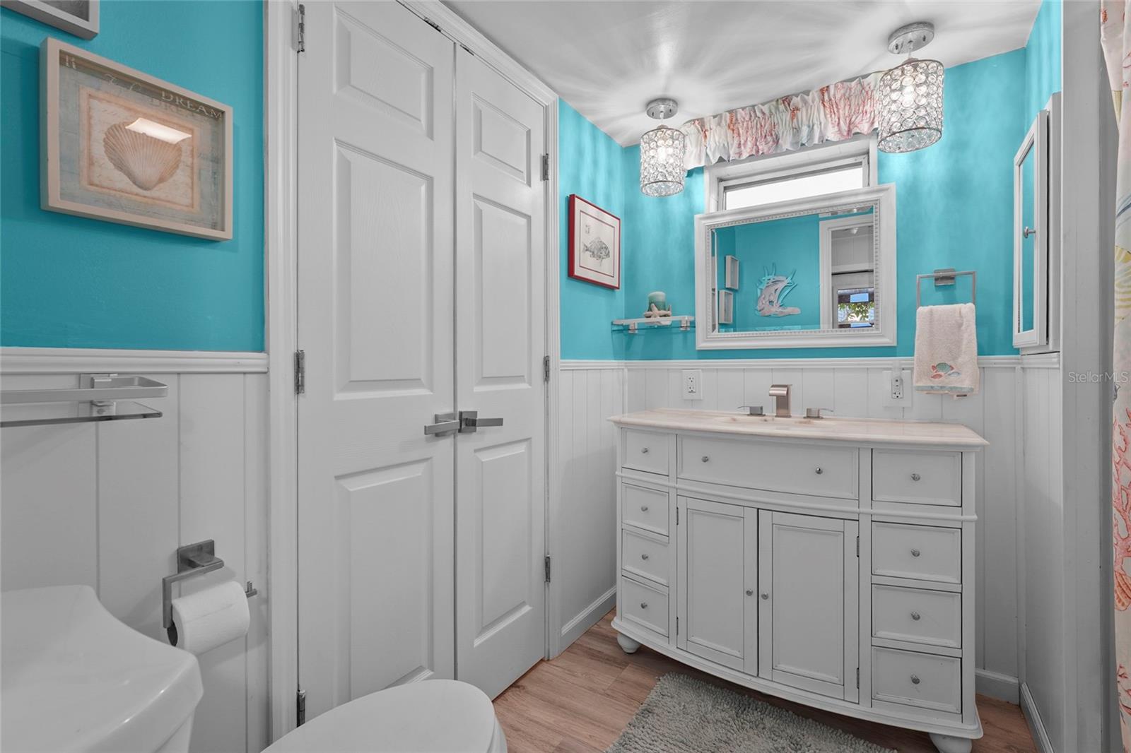 Image 27 of 83 For 4949 Brae Burn Avenue