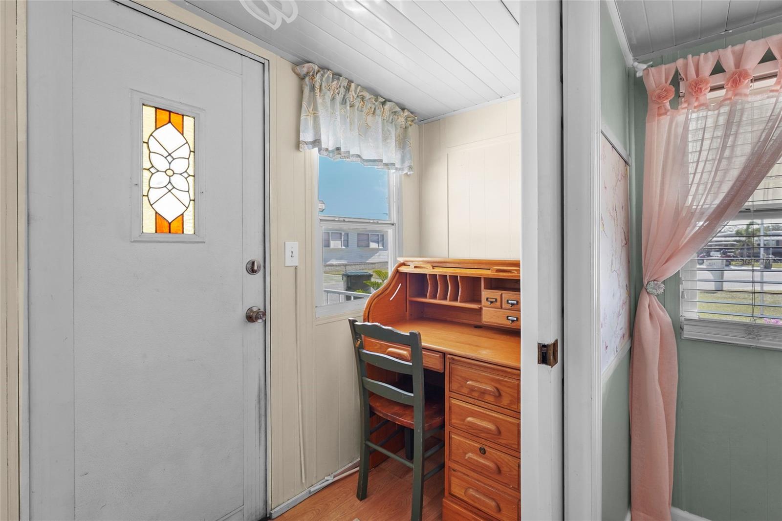 Image 30 of 83 For 4949 Brae Burn Avenue