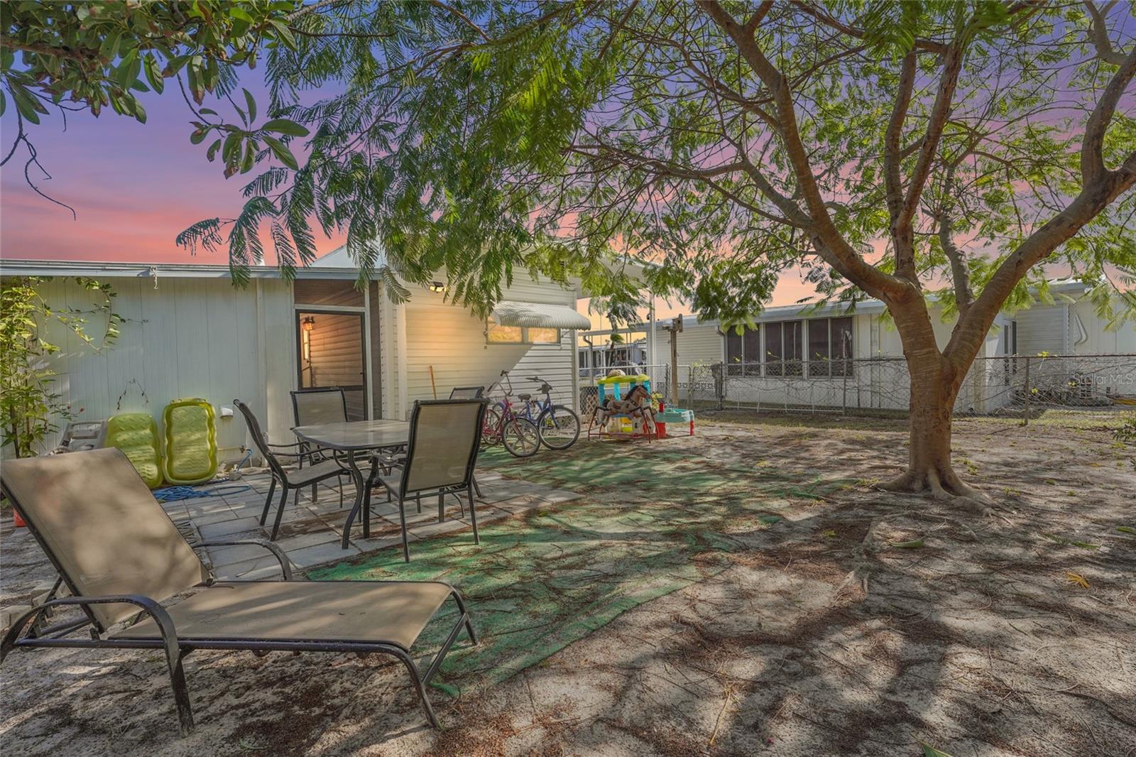 Image 51 of 83 For 4949 Brae Burn Avenue