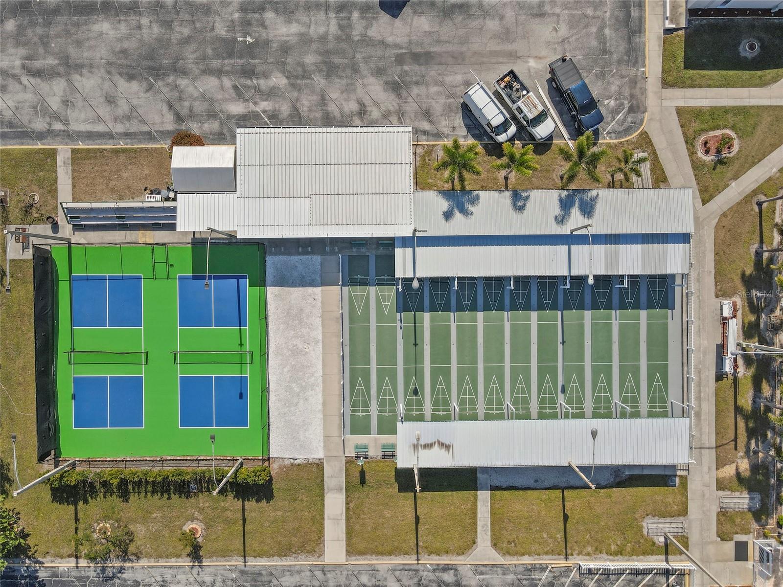 Image 57 of 83 For 4949 Brae Burn Avenue