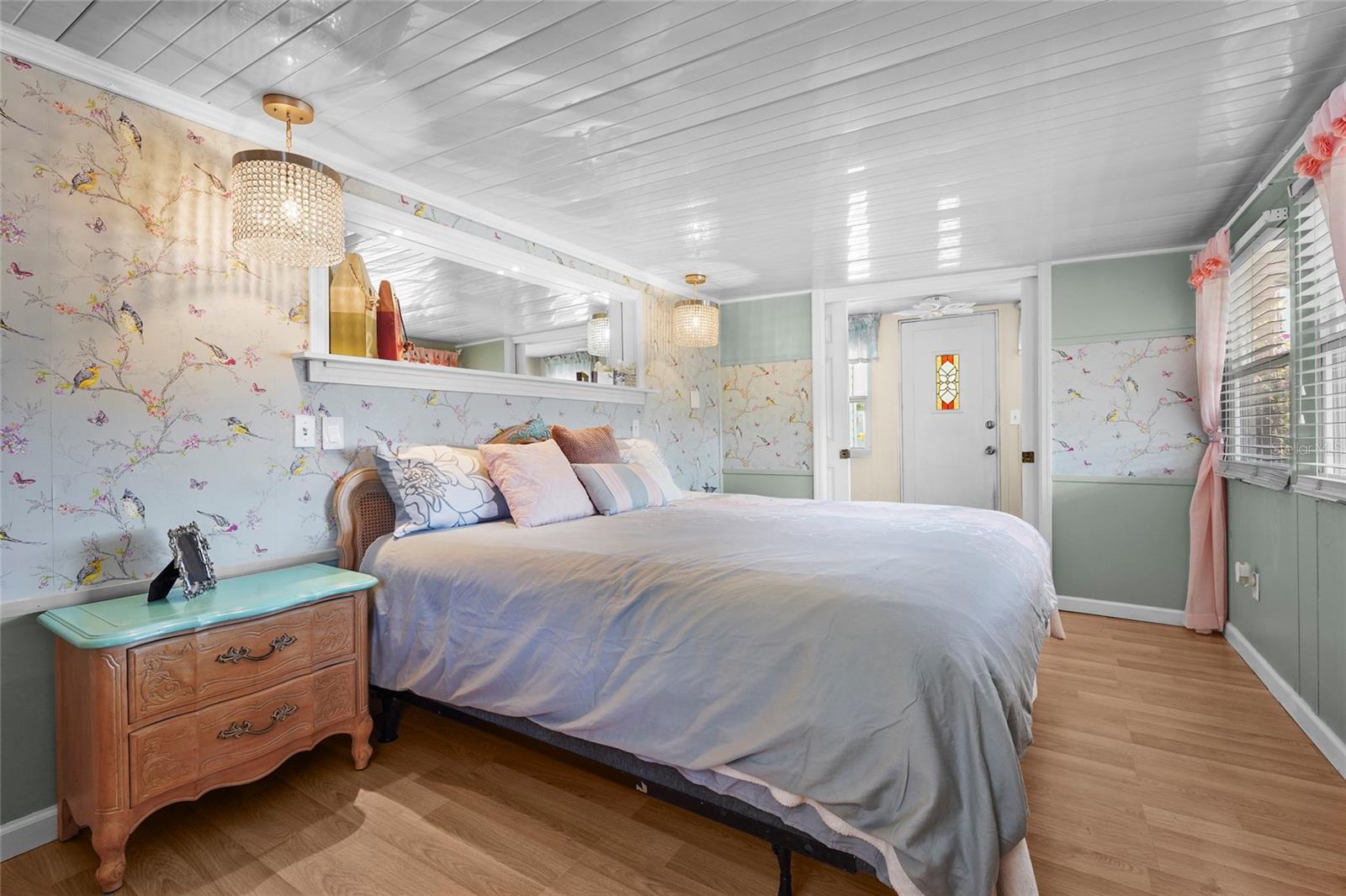 Image 6 of 83 For 4949 Brae Burn Avenue