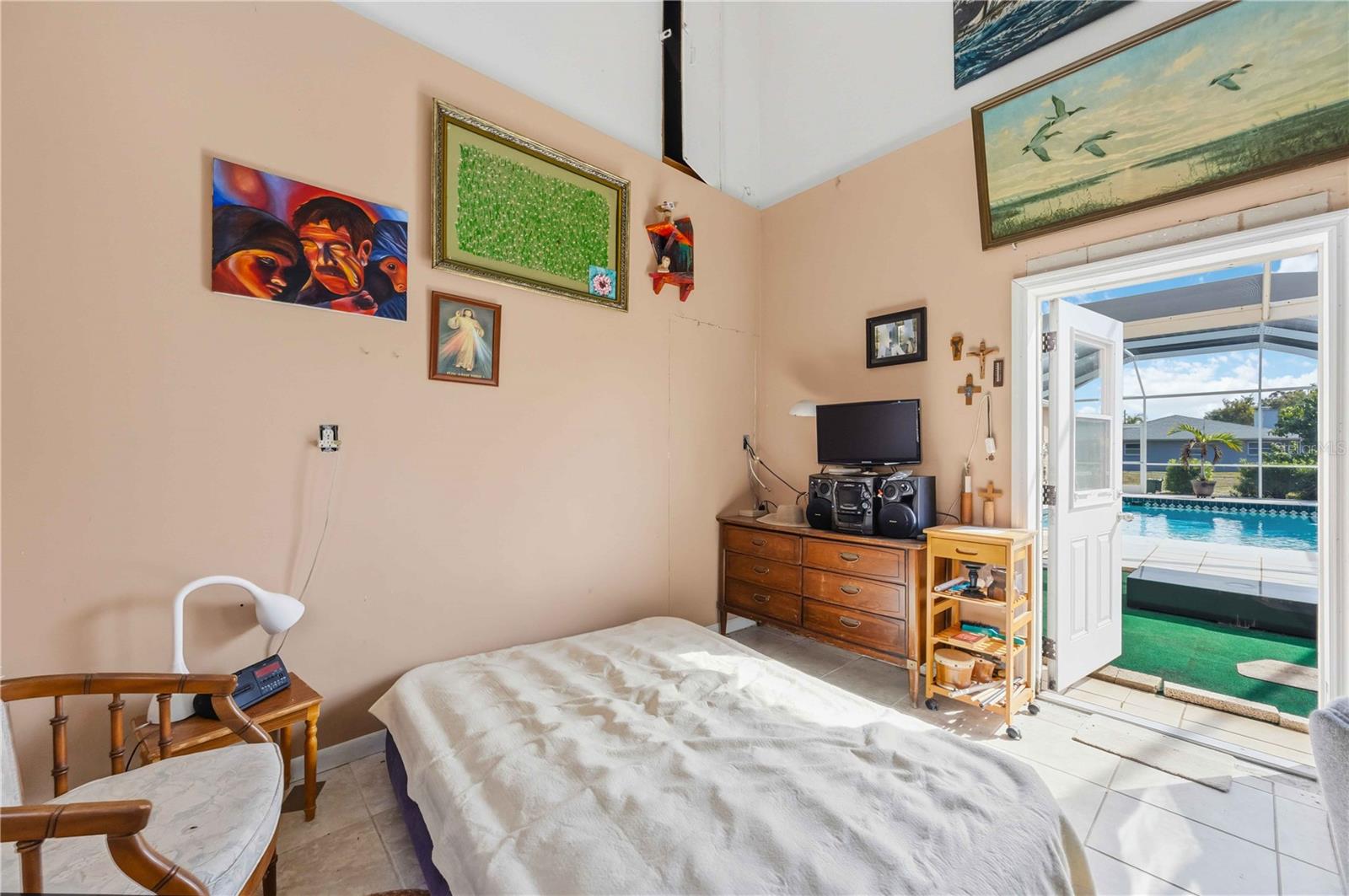 Image 33 of 54 For 2910 Hermitage Boulevard