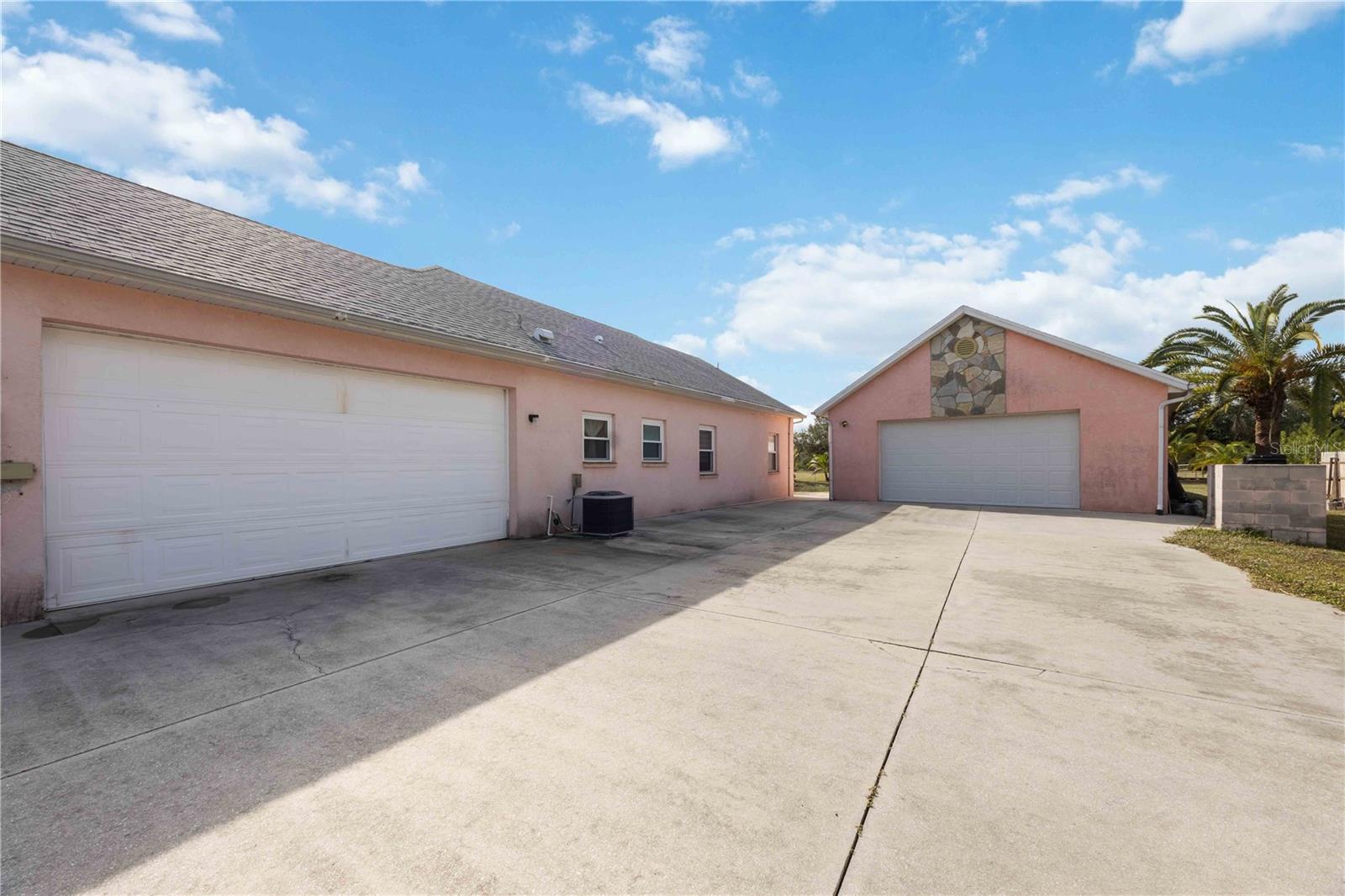 Image 38 of 54 For 2910 Hermitage Boulevard