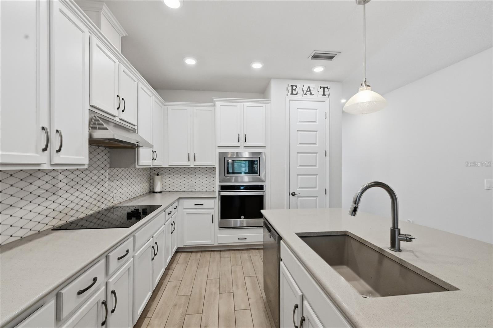 Image 11 of 31 For 5542 Spanish Moss Cove