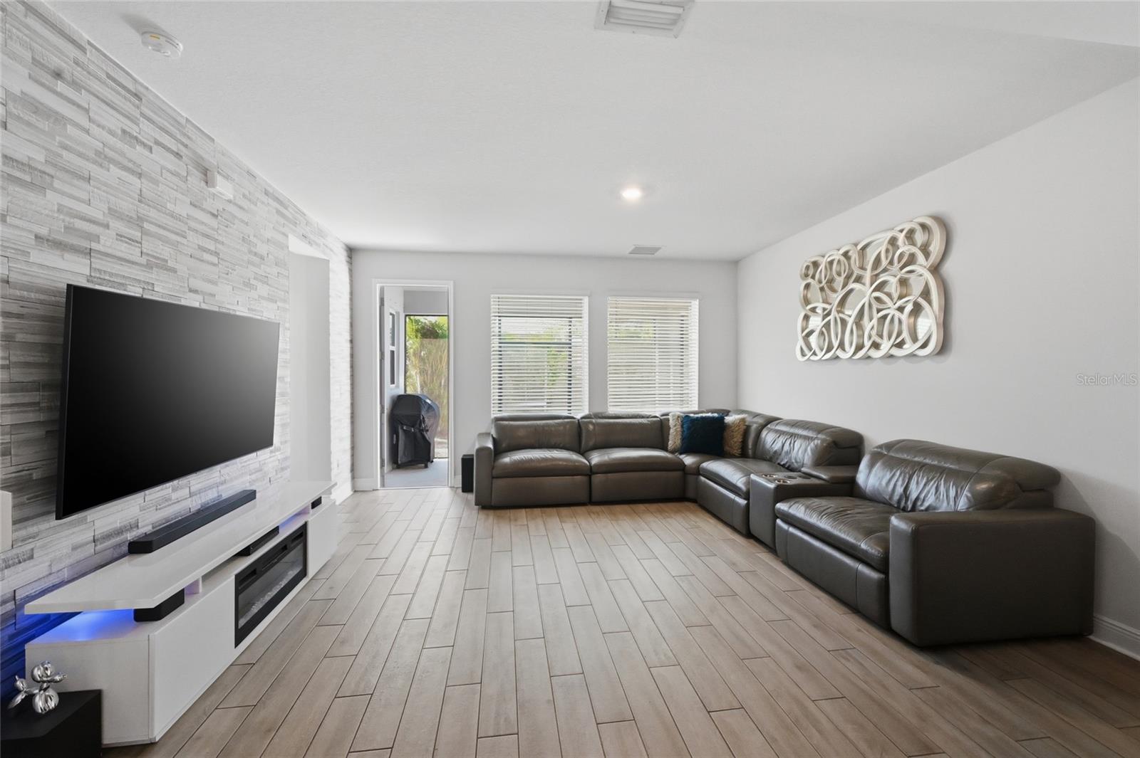 Image 14 of 31 For 5542 Spanish Moss Cove