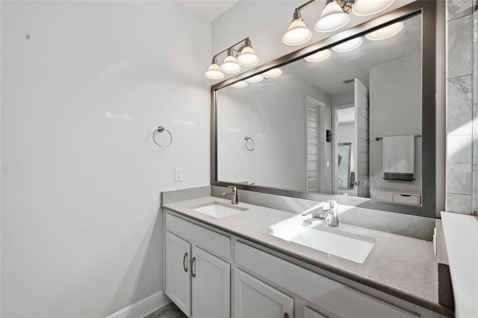 Image 21 of 31 For 5542 Spanish Moss Cove