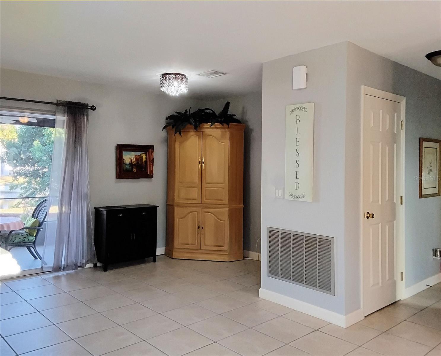 Image 20 of 73 For 2440 Elkcam Boulevard