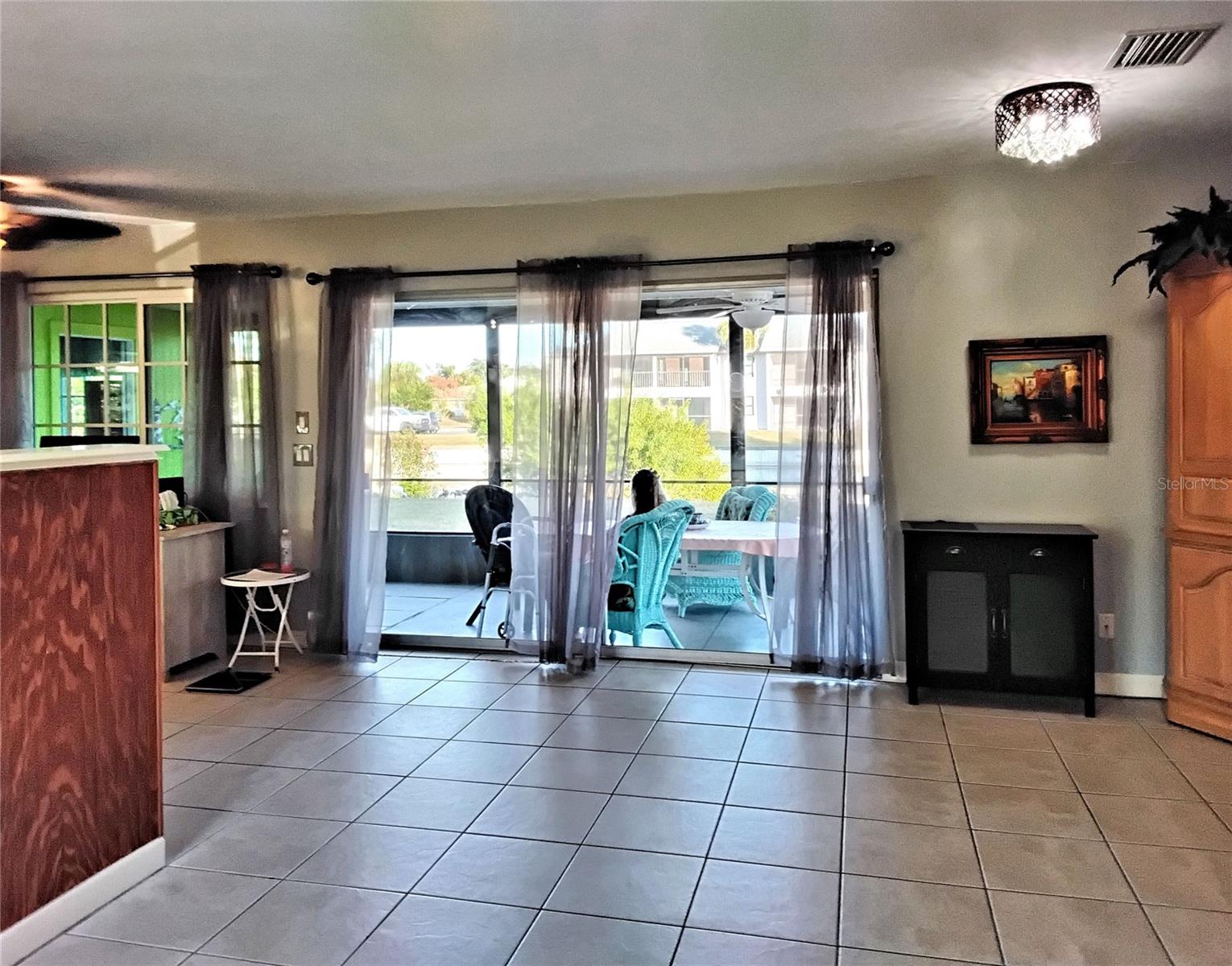 Image 23 of 73 For 2440 Elkcam Boulevard