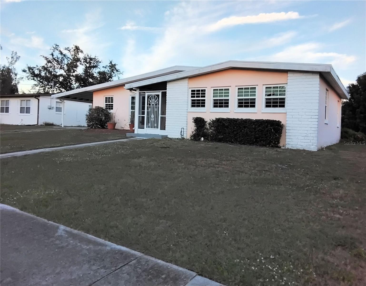 Image 3 of 73 For 2440 Elkcam Boulevard