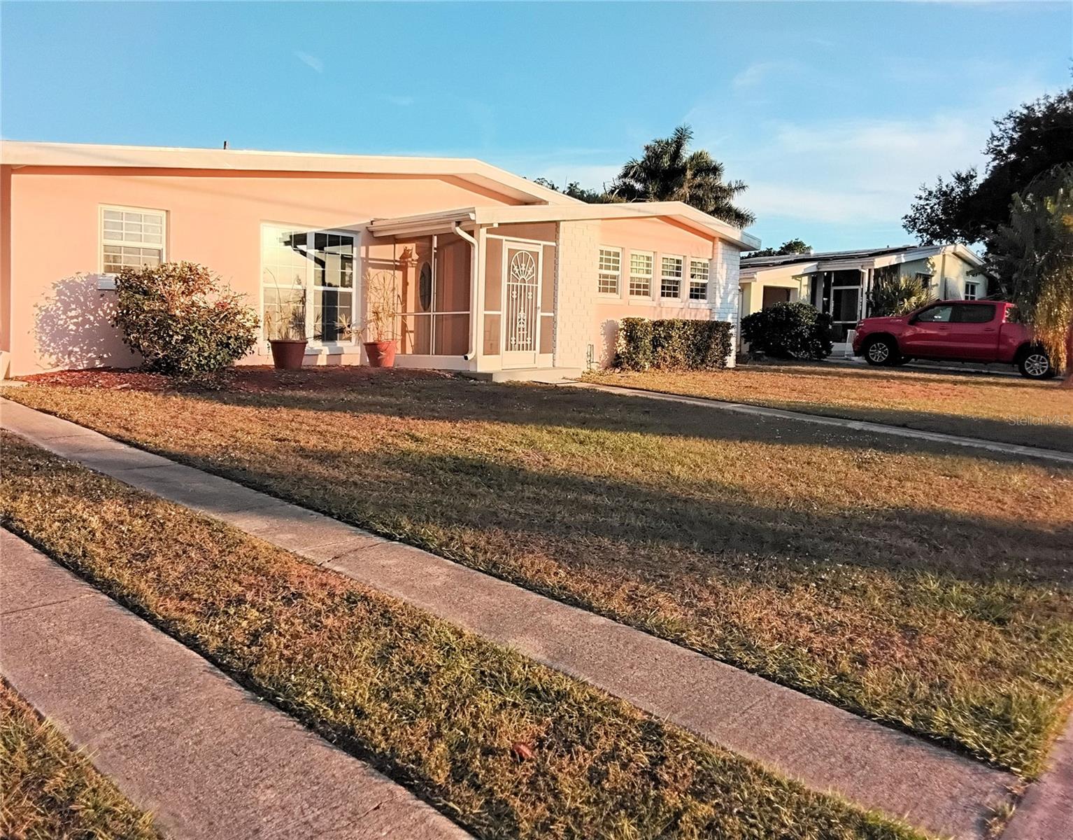 Image 5 of 73 For 2440 Elkcam Boulevard