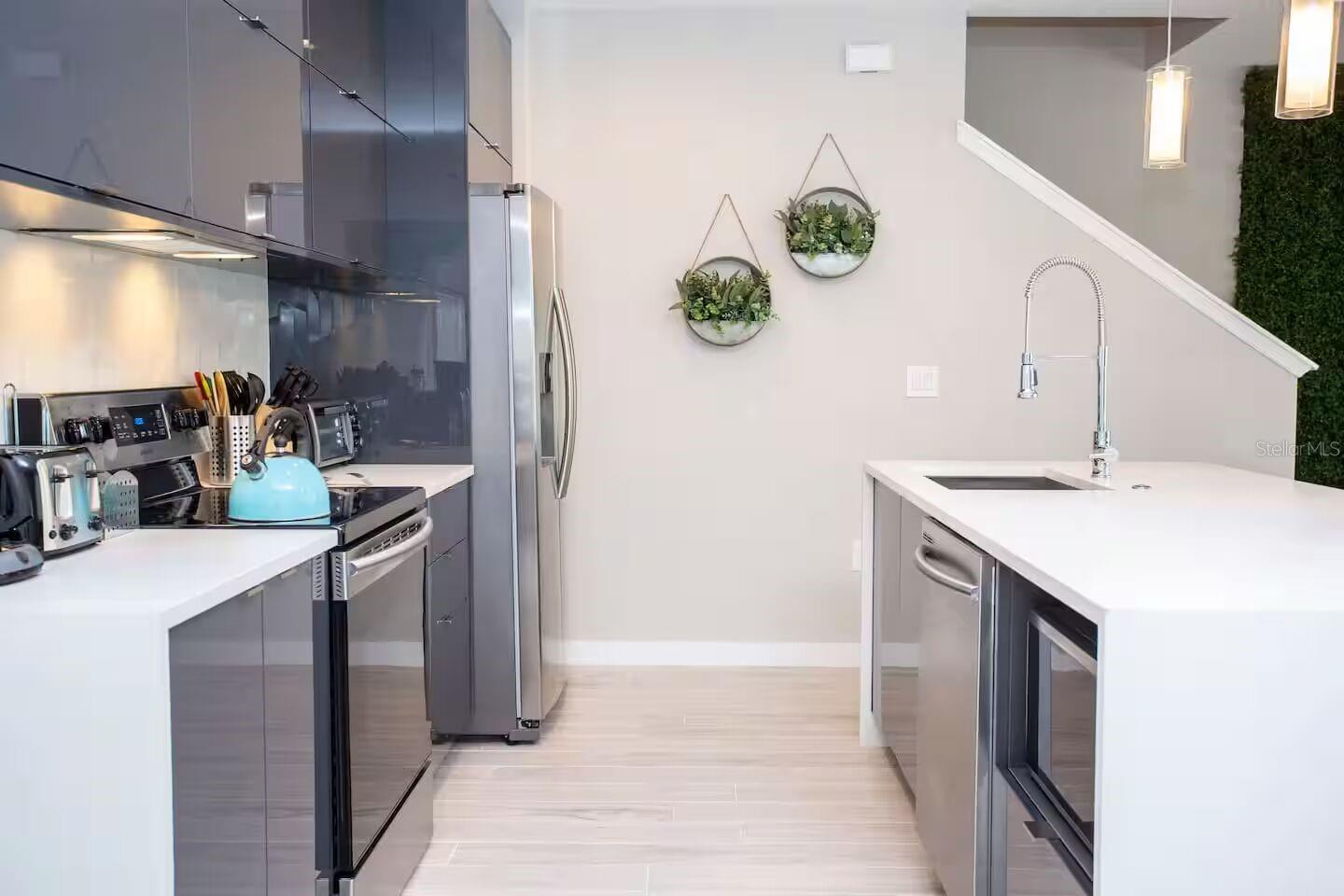 Image 15 of 33 For 4446 Le Reve Court