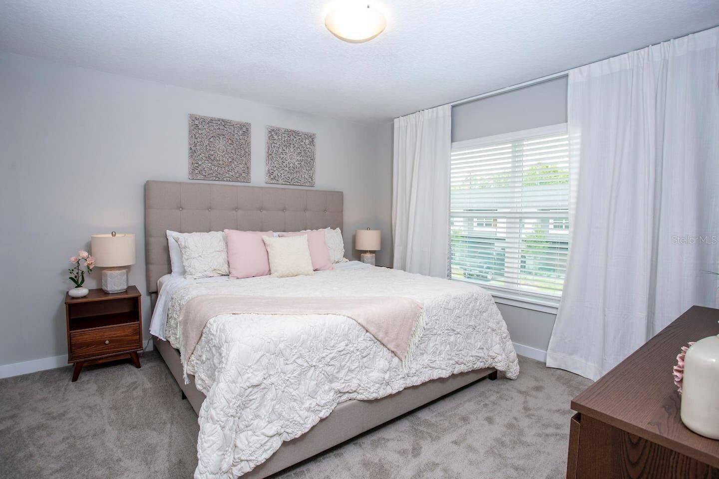 Image 16 of 33 For 4446 Le Reve Court