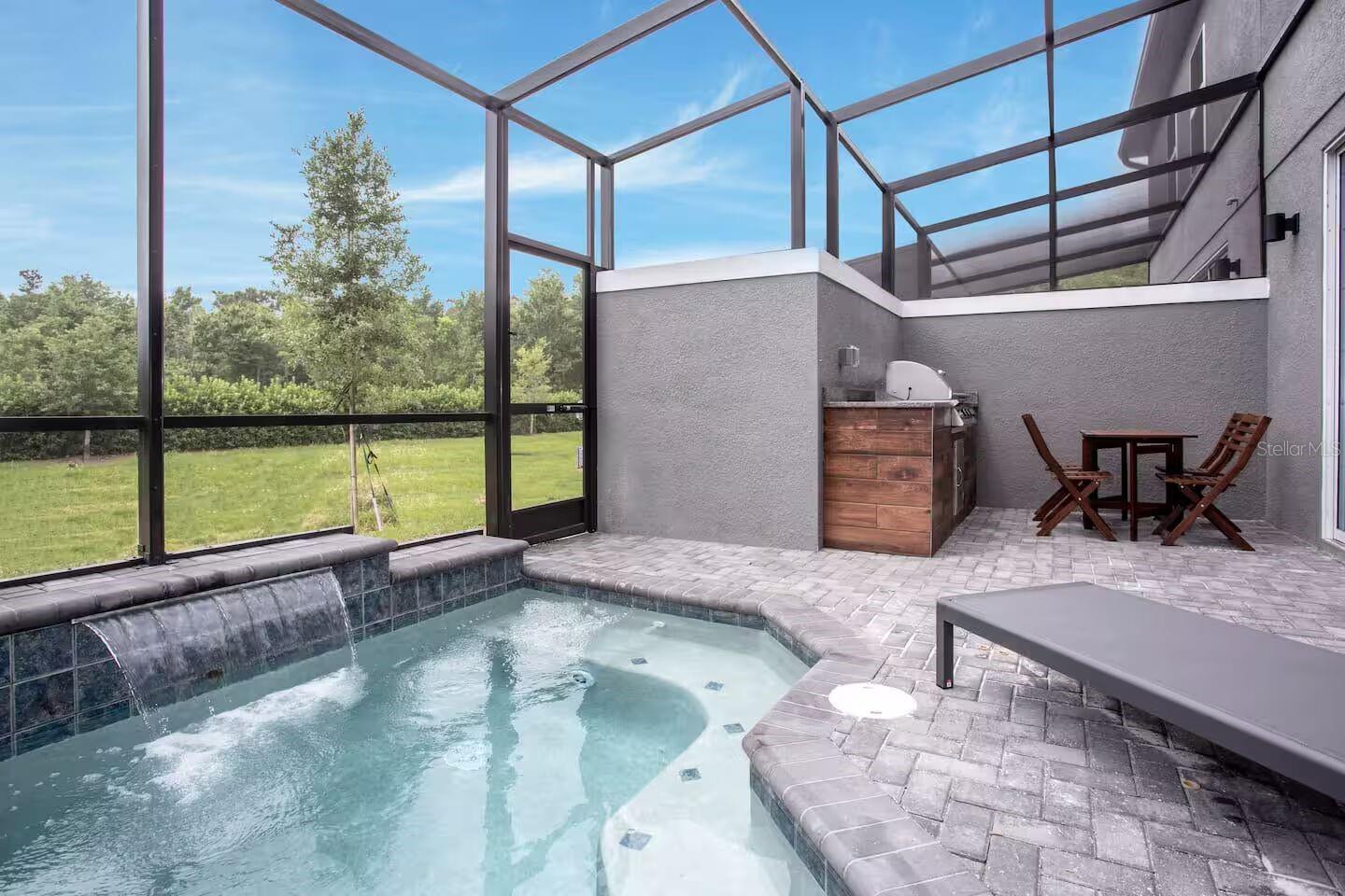 Image 28 of 33 For 4446 Le Reve Court