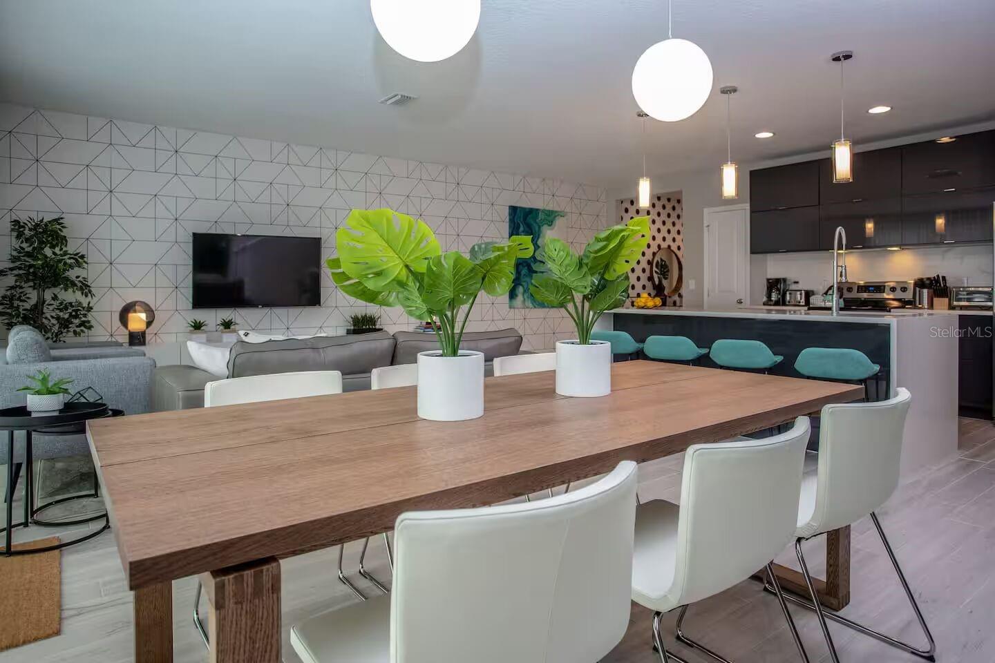 Image 9 of 33 For 4446 Le Reve Court