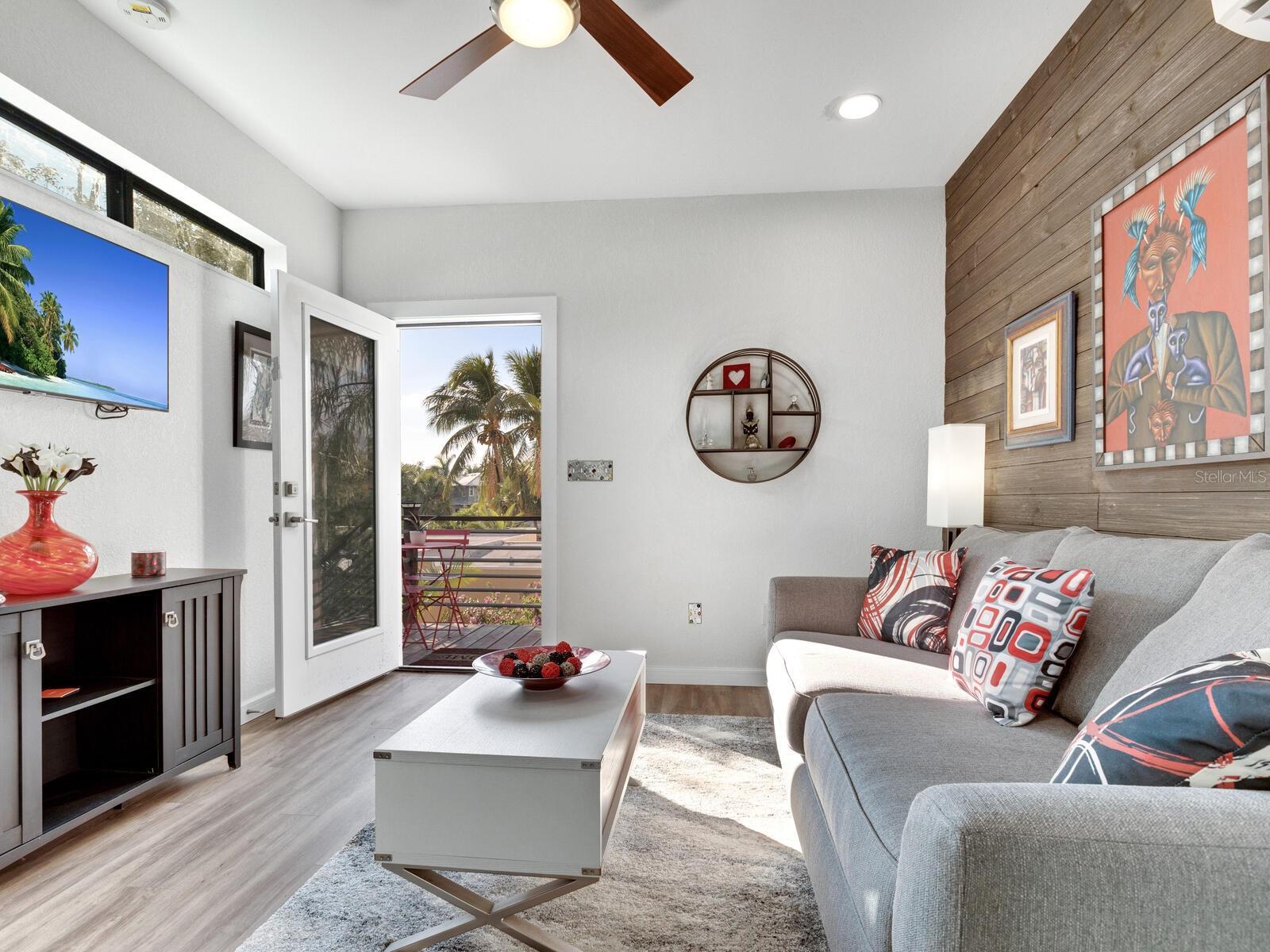 Image 26 of 85 For 1737 Bay Street