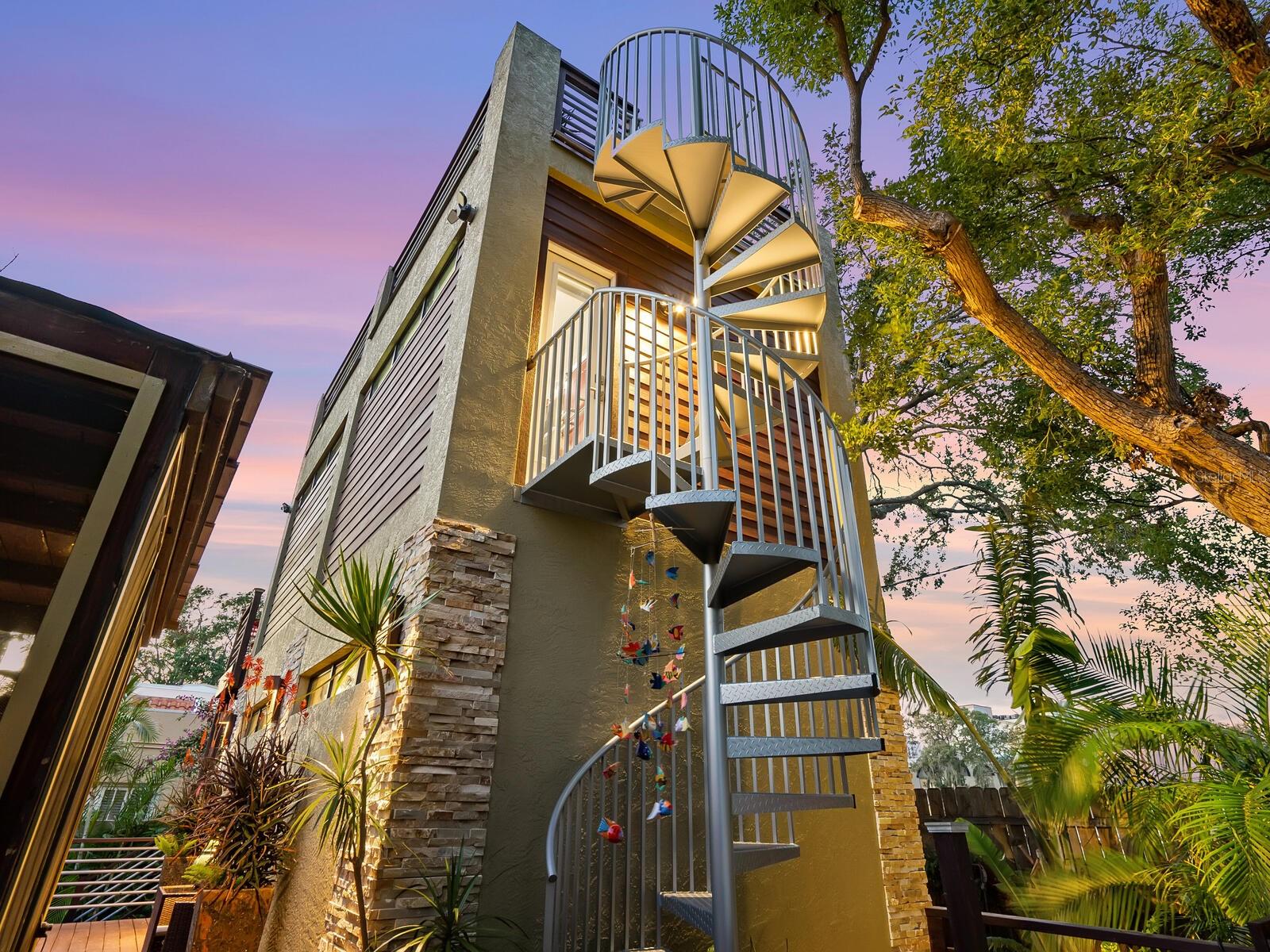 Image 66 of 85 For 1737 Bay Street