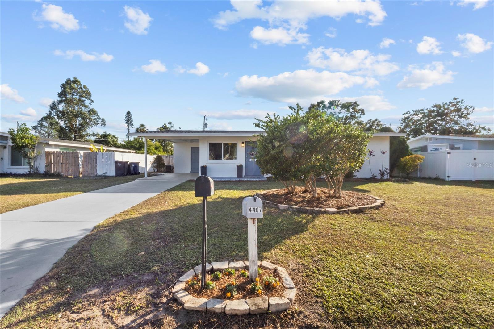 Image 5 of 29 For 4404 55th Ave Drive E