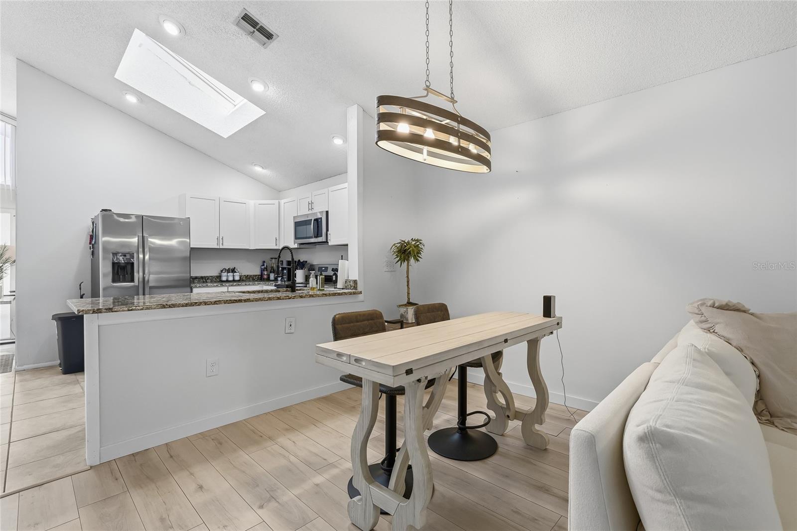 Image 17 of 51 For 4003 38th Street W