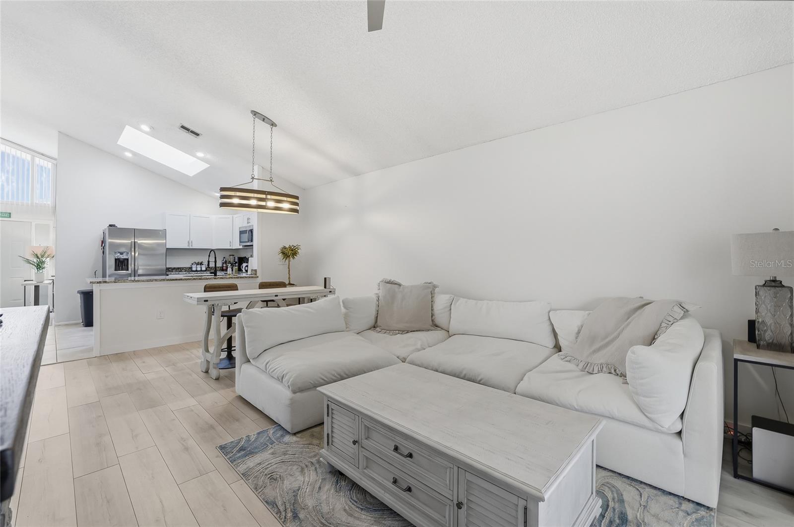 Image 20 of 51 For 4003 38th Street W