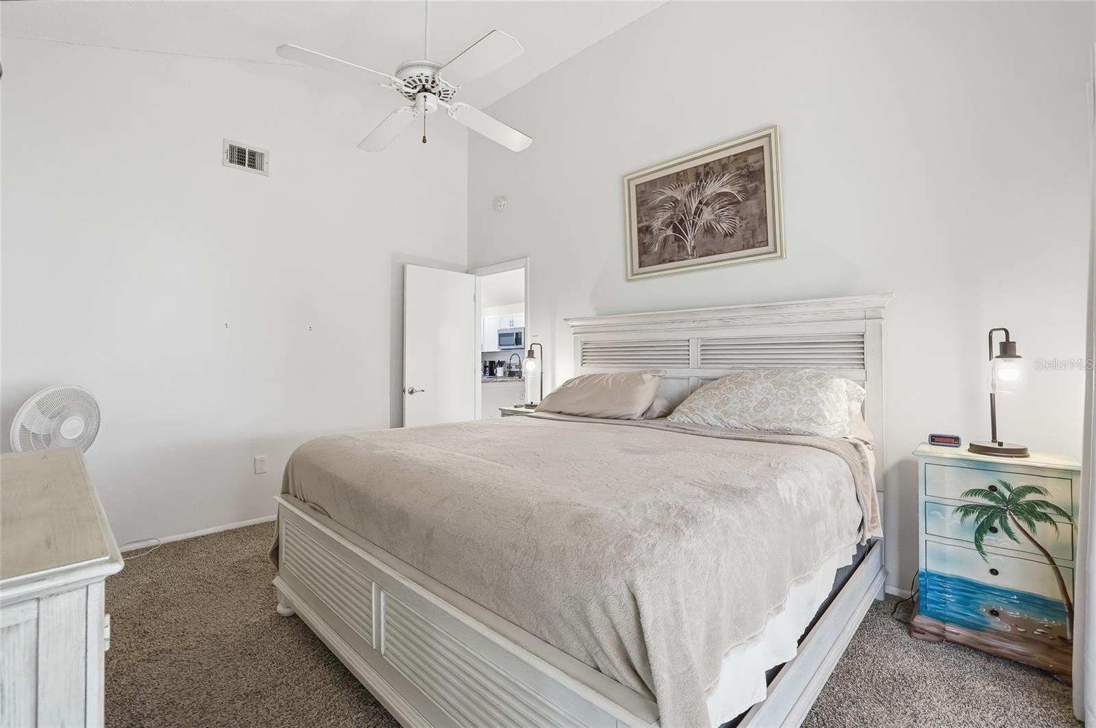 Image 24 of 51 For 4003 38th Street W